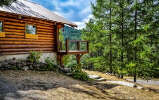 custom log cabin in the mountains